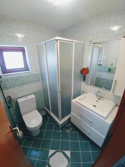 Casa Farmak - 4 Bedroom Lux Apartment With Infinity Pool & Lake View Ohrid Exterior photo