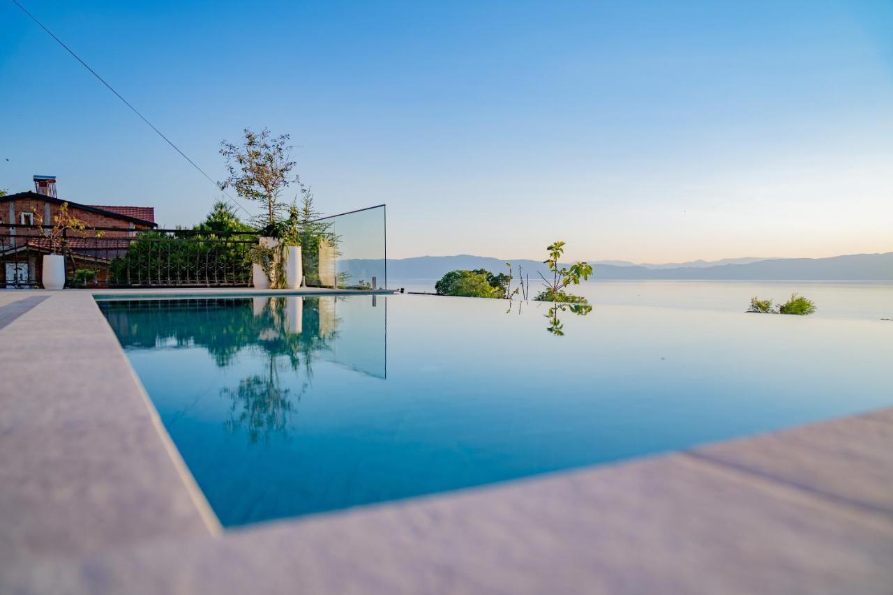 Casa Farmak - 4 Bedroom Lux Apartment With Infinity Pool & Lake View Ohrid Exterior photo